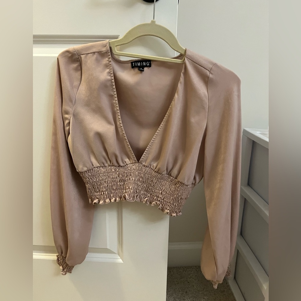 long sleeve crop top